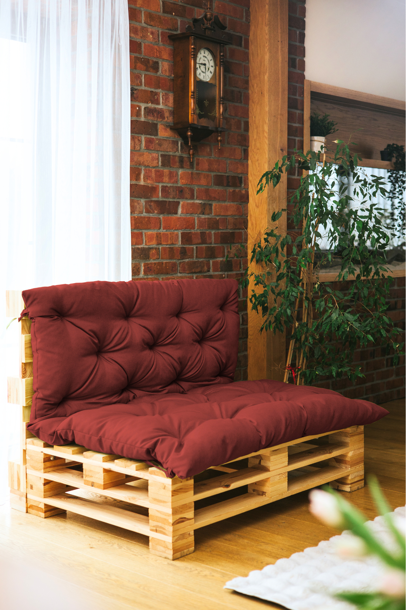 Poduszki Ogrodowe na Meble z Palet Relax – Komfortowe, Wytrzymałe i Stylowe, Idealne do Twojego Ogrodu i na Taras